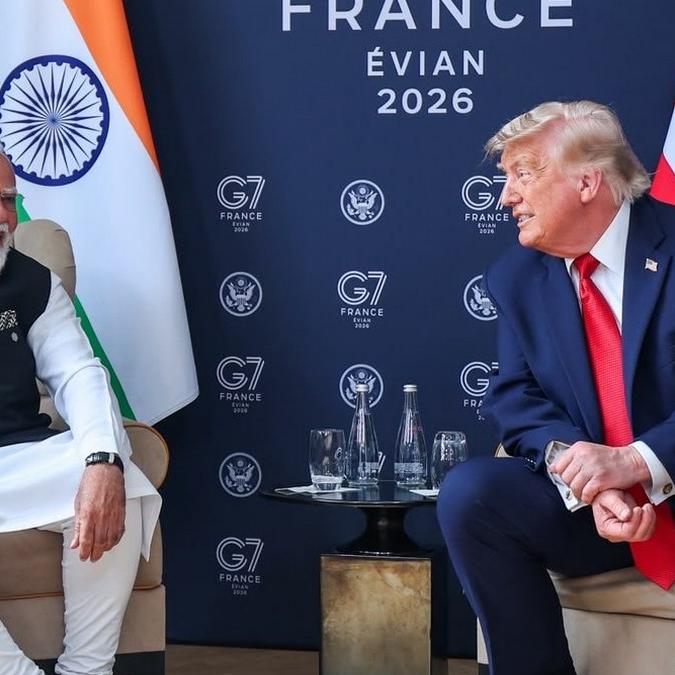 जी7 शिखर सम्मेलन 2026: मोदी-ट्रंप मुलाकात में क्या हुआ था अमेरिकी राजदूत के दावे और भारत-अमेरिका संबंधों की पड़ताल जी7 शिखर सम्मेलन 2026: मोदी-ट्रंप मुलाकात में क्या हुआ था अमेरिकी राजदूत के दावे और भारत-अमेरिका संबंधों की पड़ताल