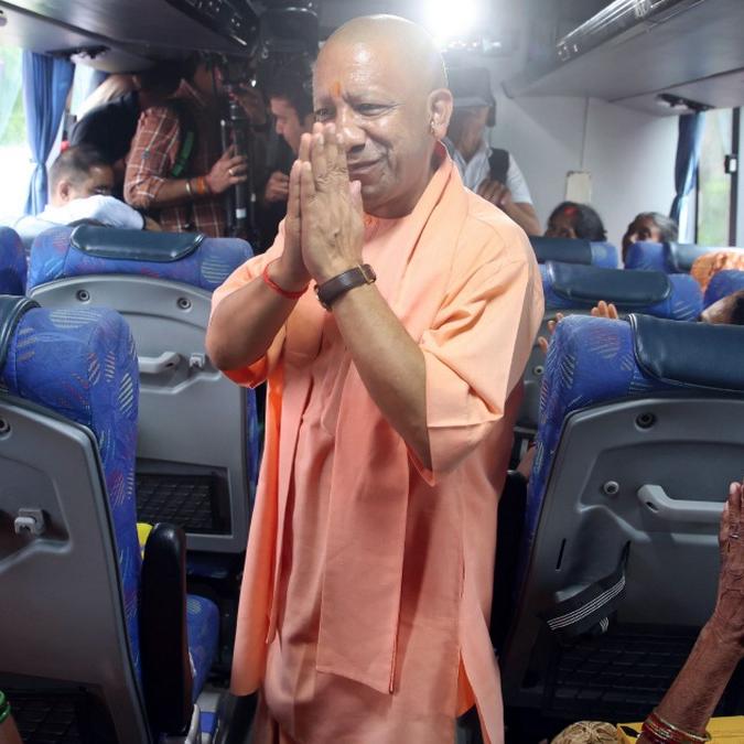 रक्षाबंधन पर योगी सरकार का महिला-सशक्तिकरण वाला तोहफा: 80 लाख से अधिक महिलाओं ने उठाया निशुल्क बस यात्रा का लाभ रक्षाबंधन पर योगी सरकार का महिला-सशक्तिकरण वाला तोहफा: 80 लाख से अधिक महिलाओं ने उठाया निशुल्क बस यात्रा का लाभ