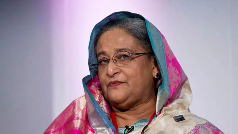 ‘मरने या जेल जाने से नहीं डरती’: शेख हसीना का बांग्लादेश वापसी का ऐलान और भारत-बांग्लादेश संबंधों पर असर ‘मरने या जेल जाने से नहीं डरती’: शेख हसीना का बांग्लादेश वापसी का ऐलान और भारत-बांग्लादेश संबंधों पर असर