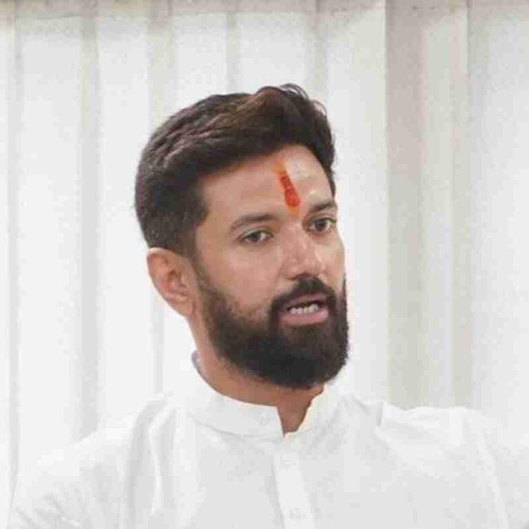 आरक्षण: संवैधानिक अधिकार या राजनीतिक बहस चिराग पासवान के बयान के बाद उठे सवाल आरक्षण: संवैधानिक अधिकार या राजनीतिक बहस चिराग पासवान के बयान के बाद उठे सवाल